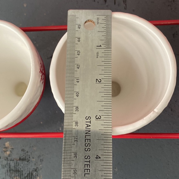 Santa Hat Condiment Trio - Picture 6 of 6